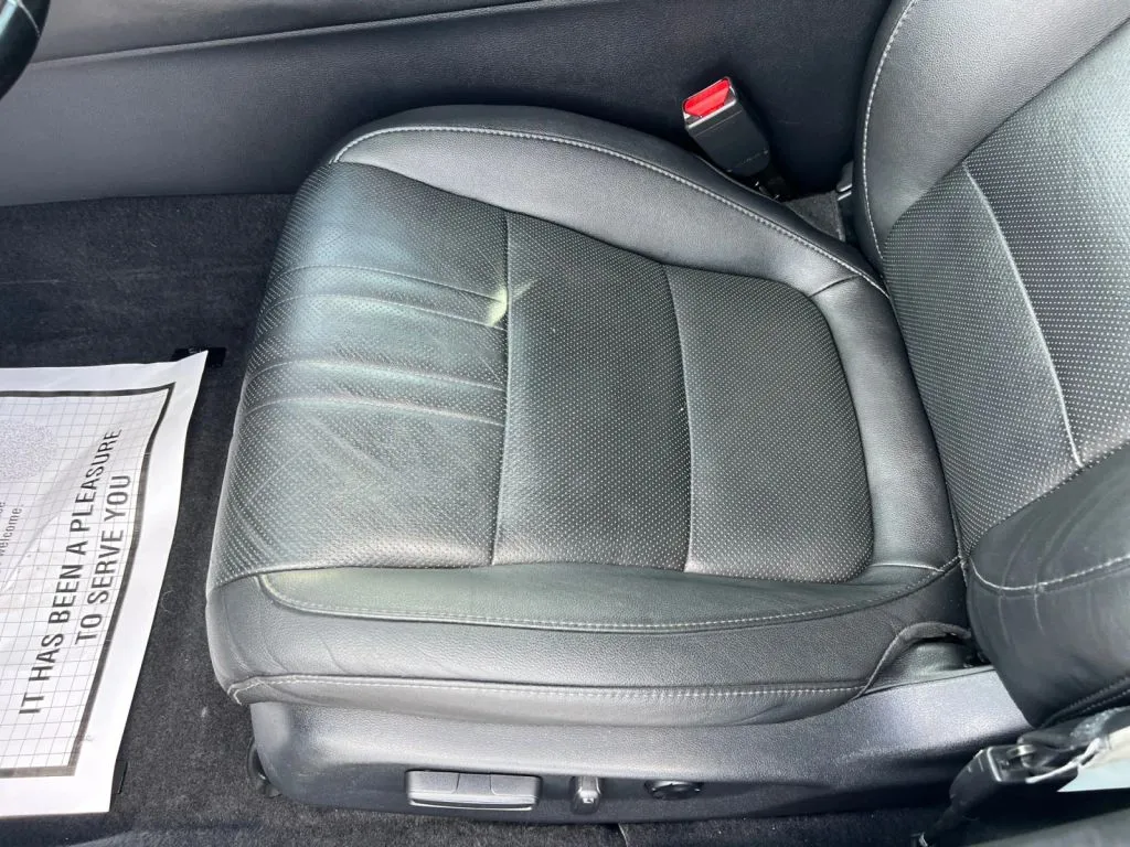 Honda Accord photo 24
