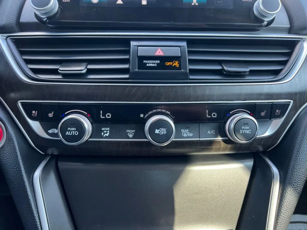 Honda Accord photo 42