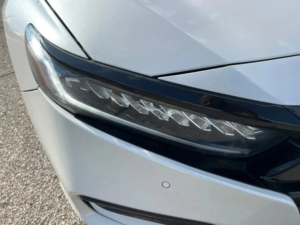 Honda Accord photo 33