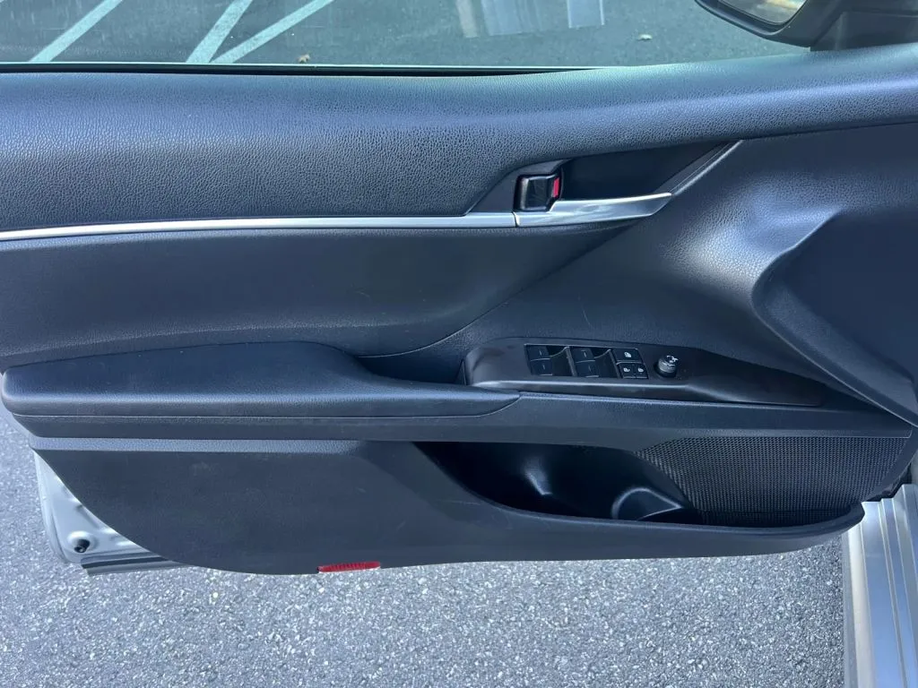 Toyota Camry photo 27