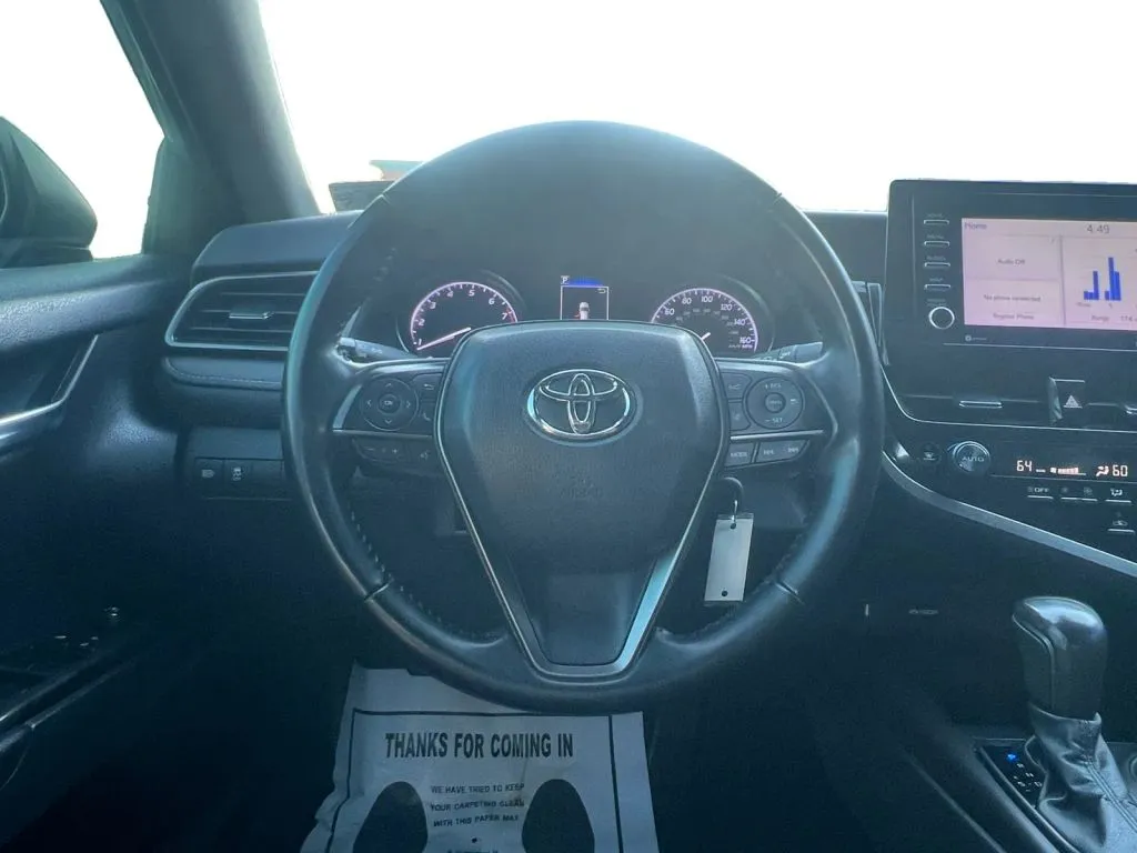 Toyota Camry photo 13