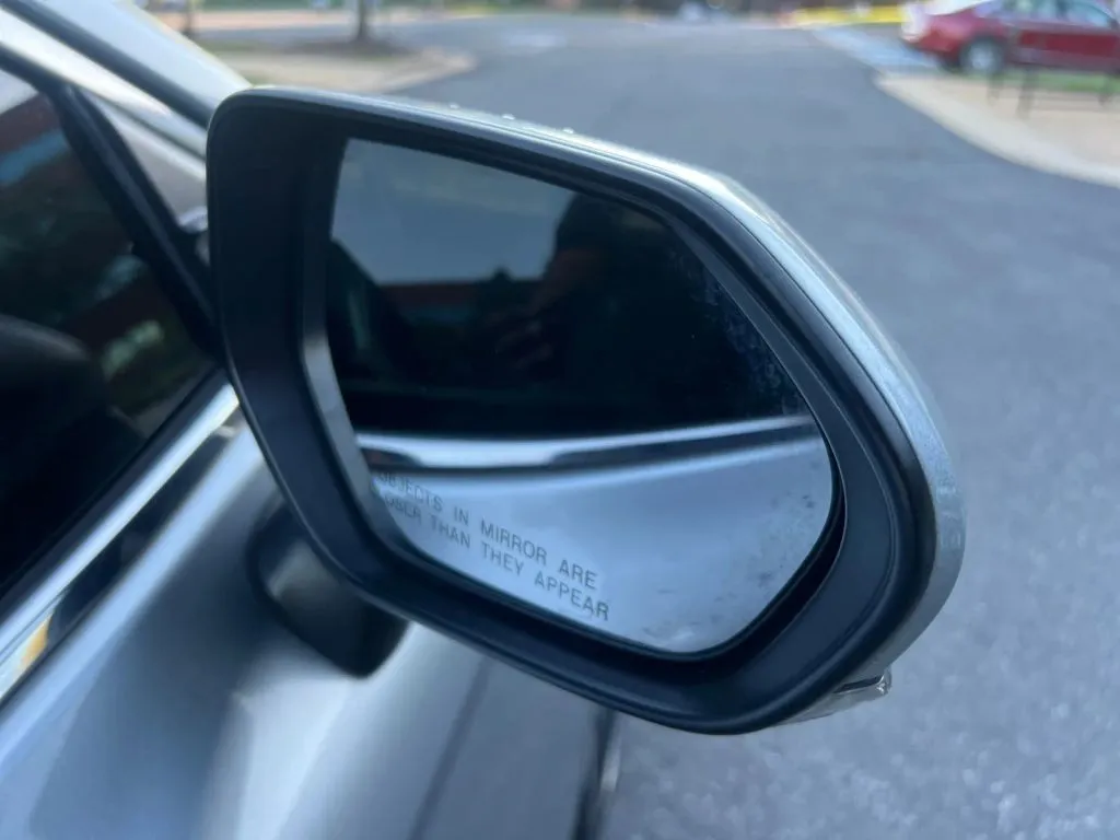 Toyota Camry photo 35