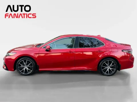 Photos of 2023 Toyota Camry SE Sedan 4D for sale in Fredericksburg, VA at Auto Fanatics