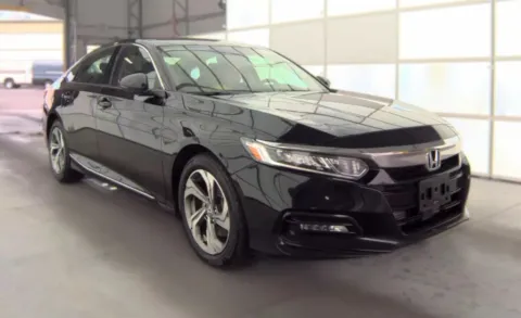 Photos of 2018 Honda Accord EX-L Sedan 4D for sale in Fredericksburg, VA at Auto Fanatics
