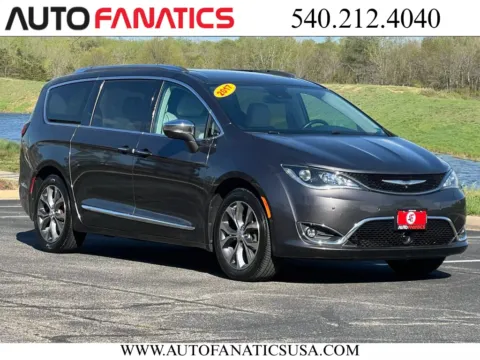 Used 2017 Chrysler Pacifica Limited Minivan 4D for sale in