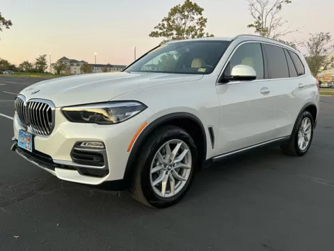 Photos of 2020 BMW X5 xDrive40i Sport Utility 4D for sale in Fredericksburg, VA at Auto Fanatics