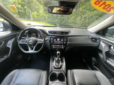 Photos of 2018 Nissan Rogue SL Sport Utility 4D for sale in Fredericksburg, VA at Auto Fanatics