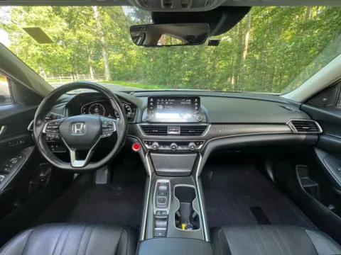 Photos of 2018 Honda Accord Touring Sedan 4D for sale in Fredericksburg, VA at Auto Fanatics