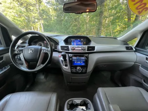 Photos of 2015 Honda Odyssey EX-L Minivan 4D for sale in Fredericksburg, VA at Auto Fanatics