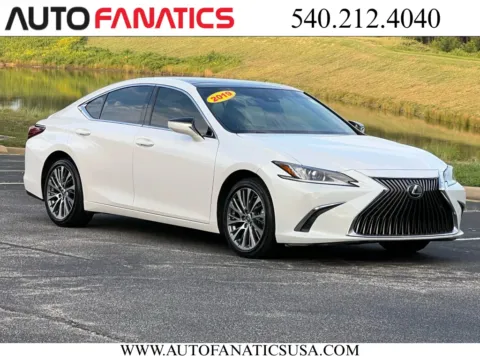 White 2019 Lexus ES 350 Luxury Sedan 4D for sale in Fredericksburg, VA