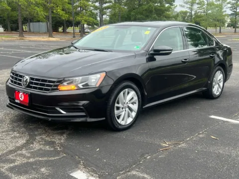 Photos of 2018 Volkswagen Passat 2.0T SE Sedan 4D for sale in Fredericksburg, VA at Auto Fanatics