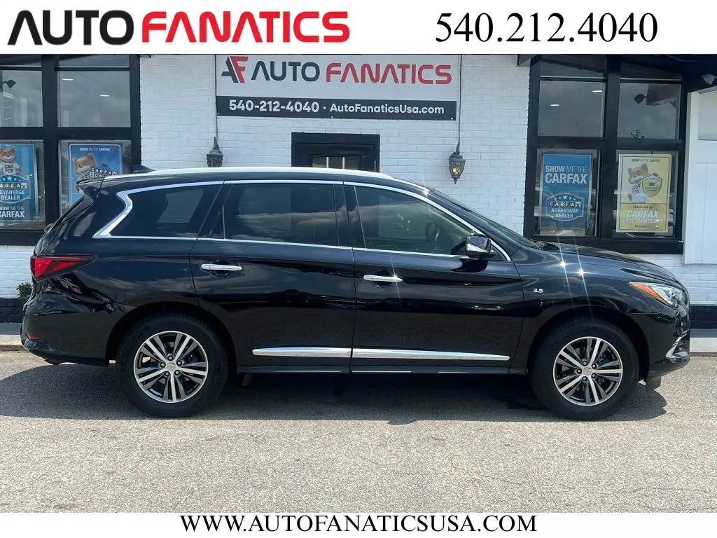 2020 INFINITI QX60 LUXE Sport Utility 4D