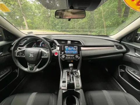 Photos of 2019 Honda Civic EX Sedan 4D for sale in Fredericksburg, VA at Auto Fanatics
