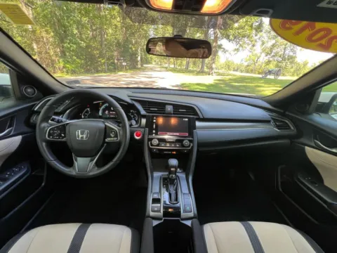 Photos of 2017 Honda Civic EX Hatchback 4D for sale in Fredericksburg, VA at Auto Fanatics