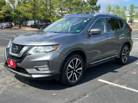 Photos of 2019 Nissan Rogue SL Sport Utility 4D for sale in Fredericksburg, VA at Auto Fanatics