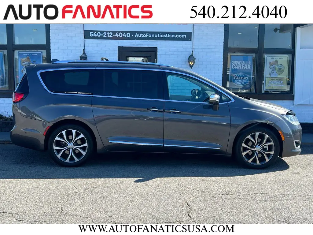 Gray 2017 Chrysler Pacifica Limited Minivan 4D for sale in Fredericksburg, VA