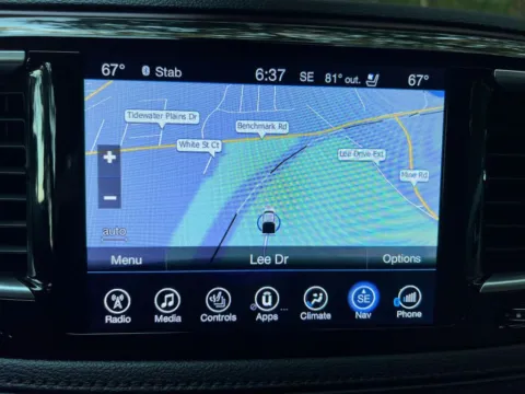 More photos of 2017 Chrysler Pacifica Limited Minivan 4D at Auto Fanatics, VA