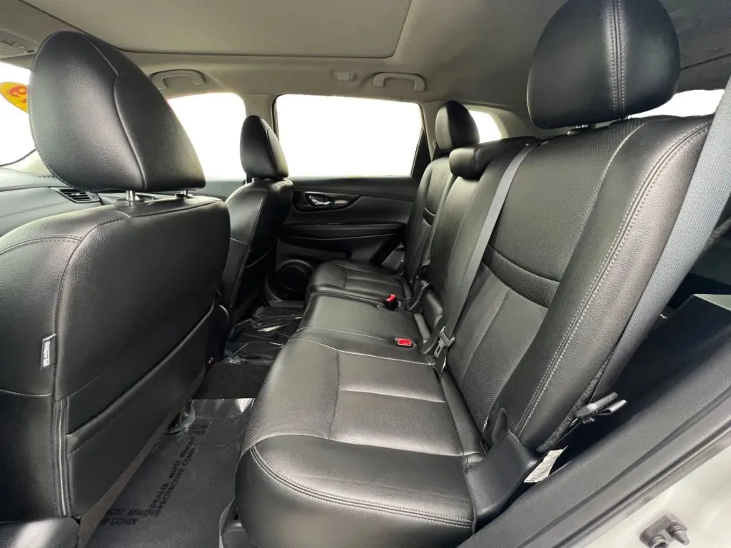 2019 Nissan Rogue SL - Photo 14