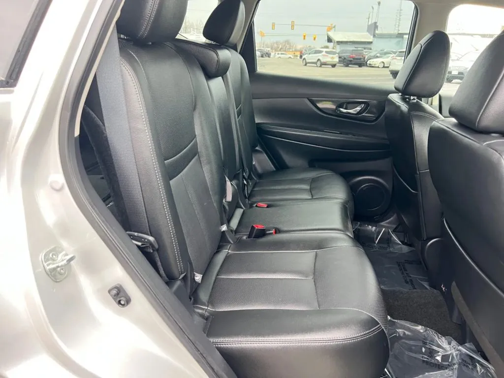 2019 Nissan Rogue SL - Photo 19