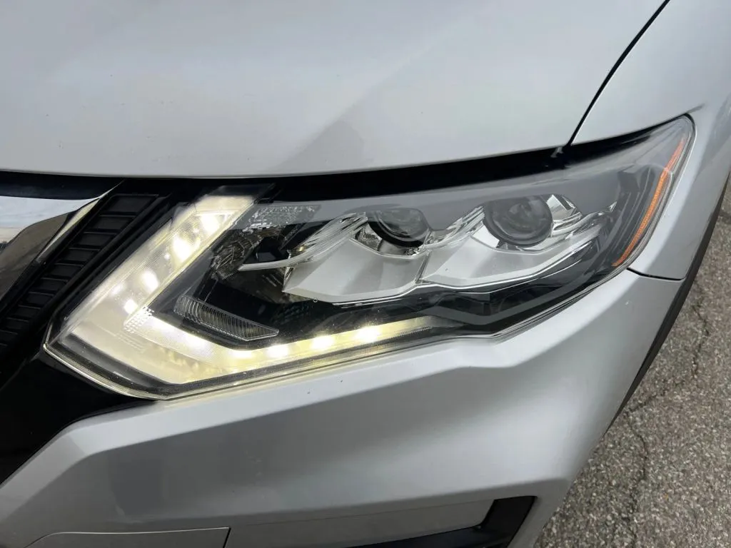 2019 Nissan Rogue SL - Photo 31