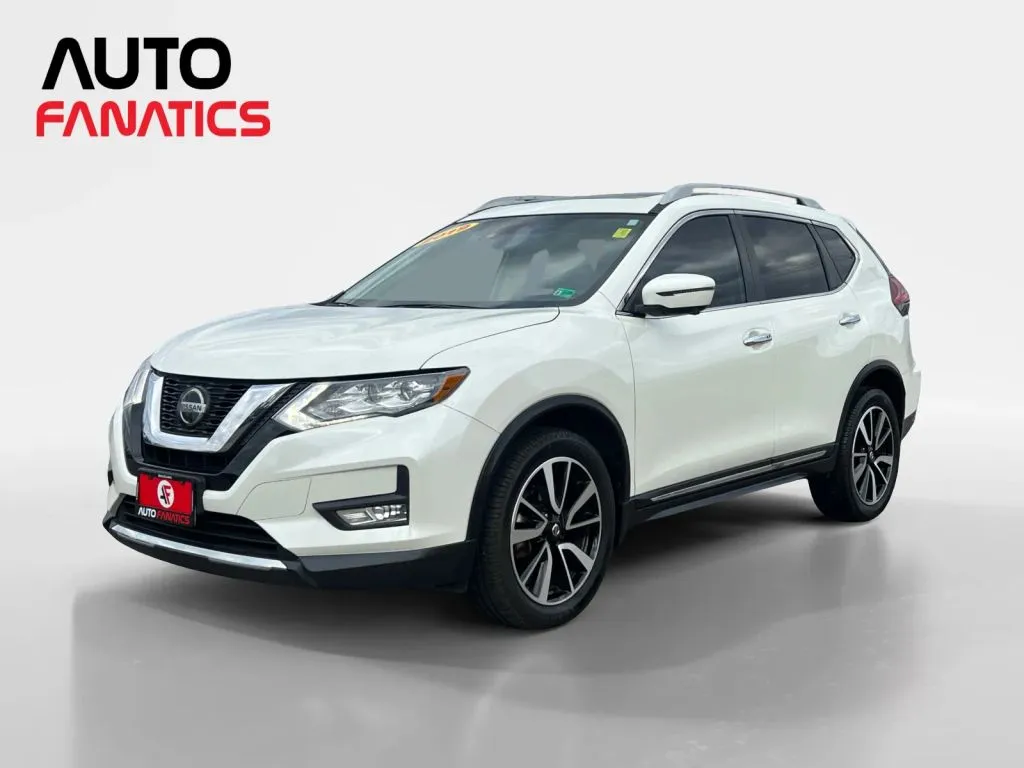 2019 Nissan Rogue SL's photo