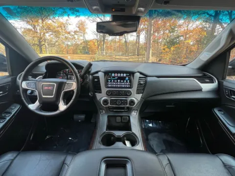 More photos of 2018 GMC Yukon XL SLT Sport Utility 4D at Auto Fanatics, VA
