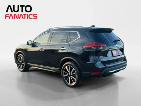 Another view of 2019 Nissan Rogue SL Sport Utility 4D for sale in Fredericksburg, VA at Auto Fanatics