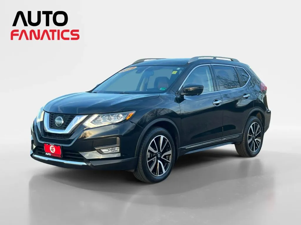 2019 Nissan Rogue SL's photo
