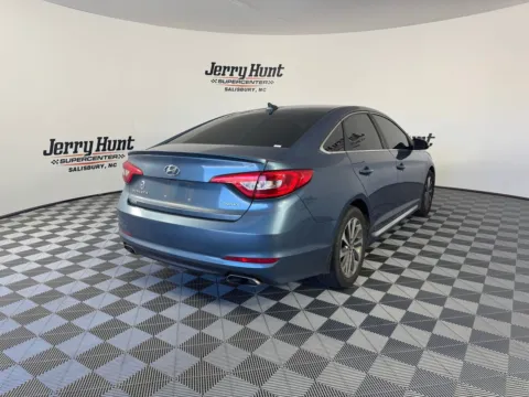 More photos of 2017 Hyundai Sonata Sport at Jerry Hunt Supercenter - Salisbury, NC