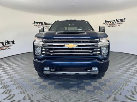 More photos of 2022 Chevrolet Silverado 2500HD High Country at Jerry Hunt Supercenter - Salisbury, NC