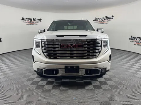 More photos of 2022 GMC Sierra 1500 Denali at Jerry Hunt Supercenter - Salisbury, NC
