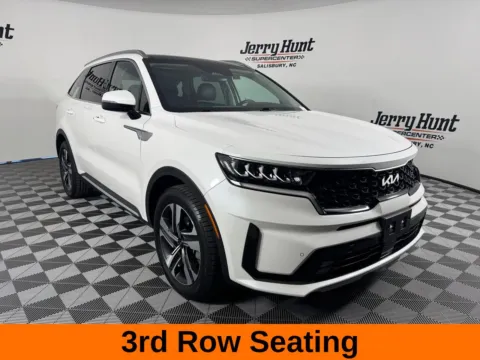 More photos of 2023 Kia Sorento Hybrid EX at Jerry Hunt Supercenter - Salisbury, NC