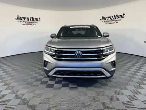 Photos of 2022 Volkswagen Atlas Cross Sport 3.6L V6 SE w/Technology for sale in Salisbury, NC at Jerry Hunt Supercenter - Salisbury
