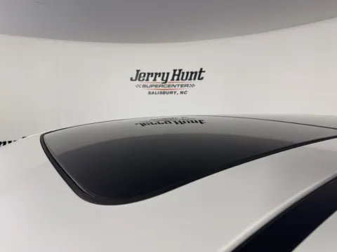 More photos of 2024 Acura MDX Technology at Jerry Hunt Supercenter - Salisbury, NC