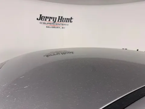 More photos of 2025 Hyundai Elantra SE at Jerry Hunt Supercenter - Salisbury, NC