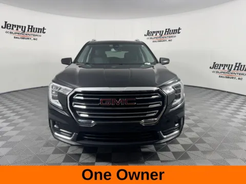 More photos of 2023 GMC Terrain SLT at Jerry Hunt Supercenter - Salisbury, NC