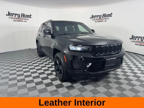 More photos of 2023 Jeep Grand Cherokee Altitude at Jerry Hunt Supercenter - Salisbury, NC