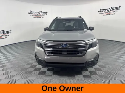 More photos of 2025 Subaru Forester Premium at Jerry Hunt Supercenter - Salisbury, NC