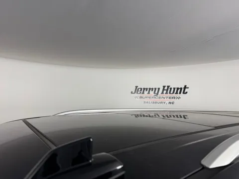 More photos of 2022 GMC Yukon XL Denali at Jerry Hunt Supercenter - Salisbury, NC