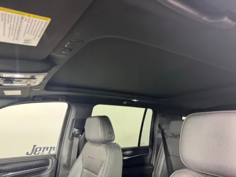 More photos of 2022 GMC Yukon XL Denali at Jerry Hunt Supercenter - Salisbury, NC