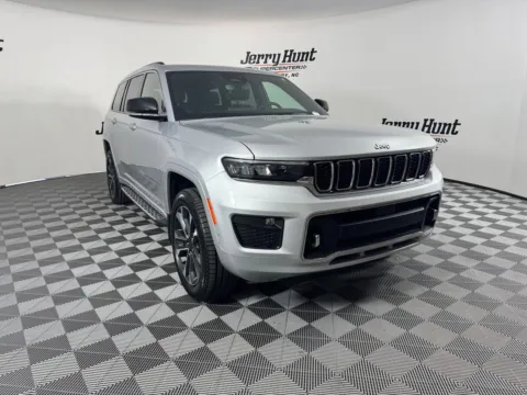 More photos of 2023 Jeep Grand Cherokee L Overland at Jerry Hunt Supercenter - Salisbury, NC