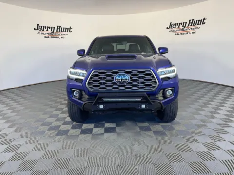 More photos of 2023 Toyota Tacoma at Jerry Hunt Supercenter - Salisbury, NC