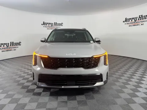 More photos of 2024 Kia Sorento S at Jerry Hunt Supercenter - Salisbury, NC