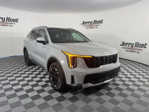 More photos of 2024 Kia Sorento S at Jerry Hunt Supercenter - Salisbury, NC