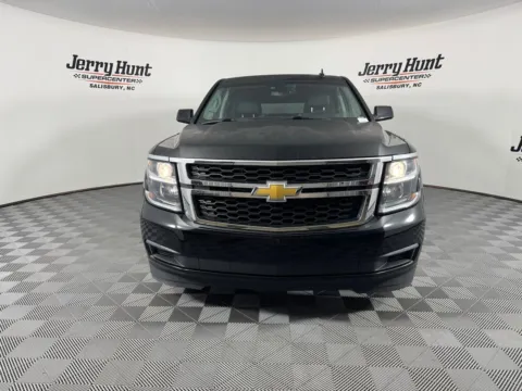 More photos of 2017 Chevrolet Suburban LT at Jerry Hunt Supercenter - Salisbury, NC