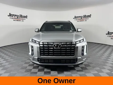 More photos of 2023 Hyundai Palisade Calligraphy at Jerry Hunt Supercenter - Salisbury, NC