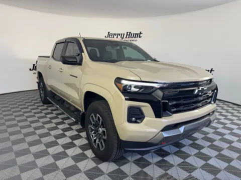 More photos of 2024 Chevrolet Colorado Z71 at Jerry Hunt Supercenter - Salisbury, NC