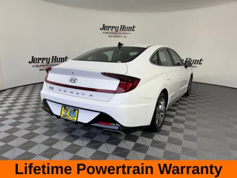 More photos of 2022 Hyundai Sonata SEL at Jerry Hunt Supercenter - Salisbury, NC