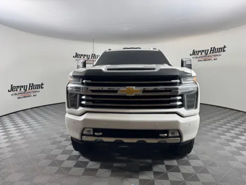 More photos of 2023 Chevrolet Silverado 2500HD High Country at Jerry Hunt Supercenter - Salisbury, NC