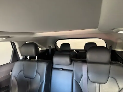 More photos of 2025 Kia Sorento S at Jerry Hunt Supercenter - Salisbury, NC